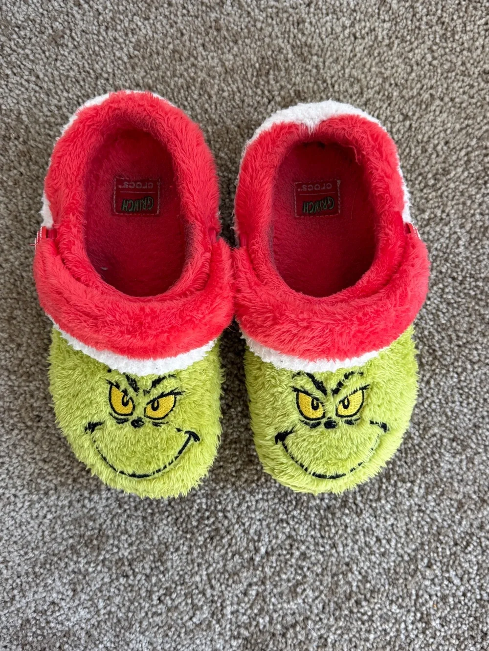 Crocs The Grinch Fuzzy Lined Clogs Kids 1J Unisex Christmas Slippers